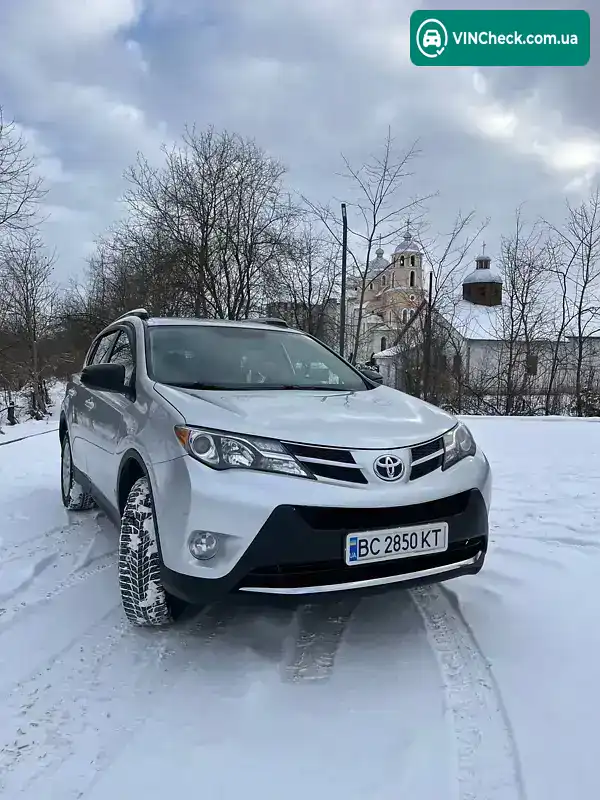 Toyota RAV4 2015, фото з оголошення 1 з 21, VIN JTMBFREV2FJ050918