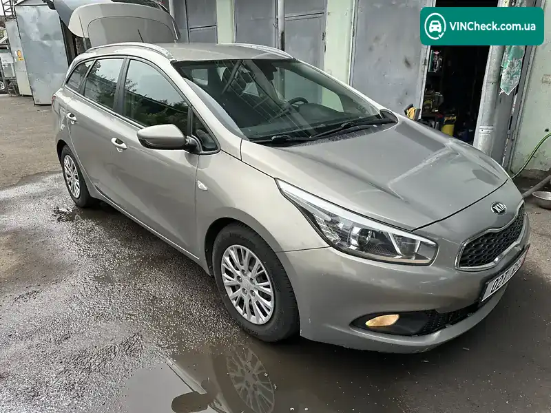 Kia Ceed 2012, фото з оголошення 1 з 10, VIN U5YHM816ADL023119