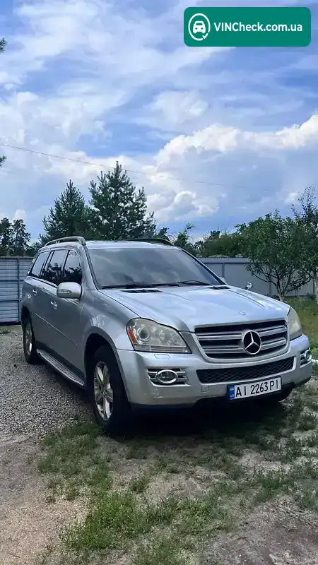 Mercedes-Benz GL-Class 2007, фото з оголошення 2 з 14, VIN 4JGBF71E67A250515