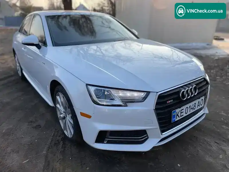 Audi A4 2018, фото з оголошення 2 з 21, VIN WAUKMAF44JN013493