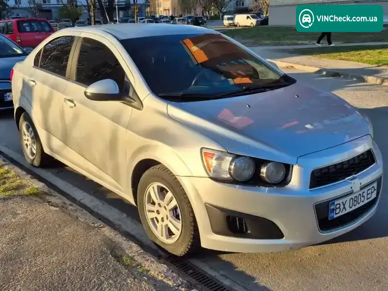 Chevrolet Sonic 2014, фото з оголошення 1 з 11, VIN 1G1JC5SH4E4172083