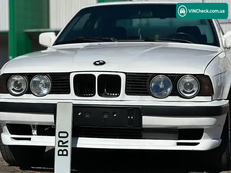 BMW 5 Series 1992, фото з оголошення 1 з 12, VIN WBAHB110703601077