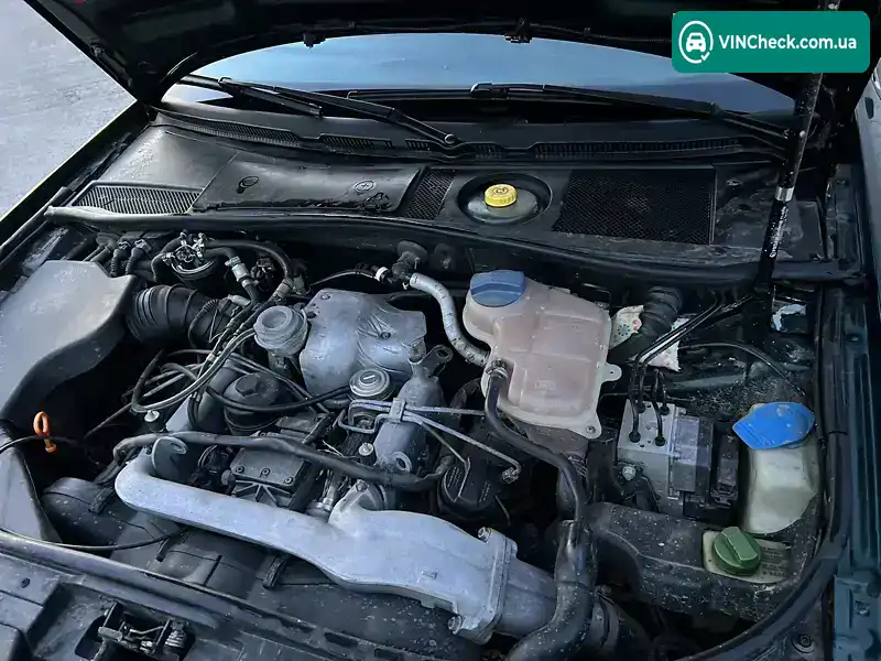 Audi A6 1998, фото з оголошення 2 з 18, VIN WAUZZZ4BZWN107764