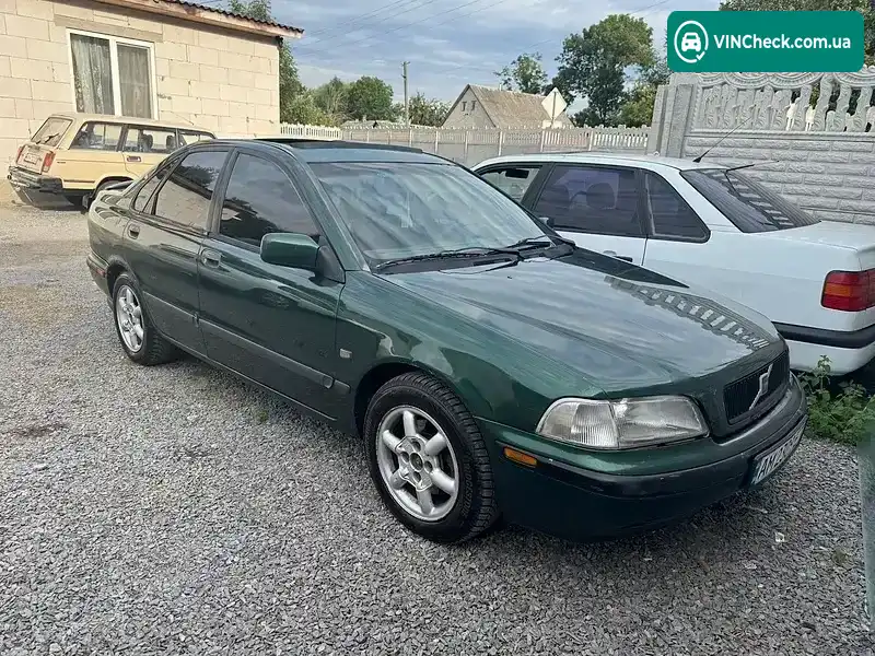 Volvo S40 1998, фото з оголошення 1 з 10, VIN YV1VS1626WF145186