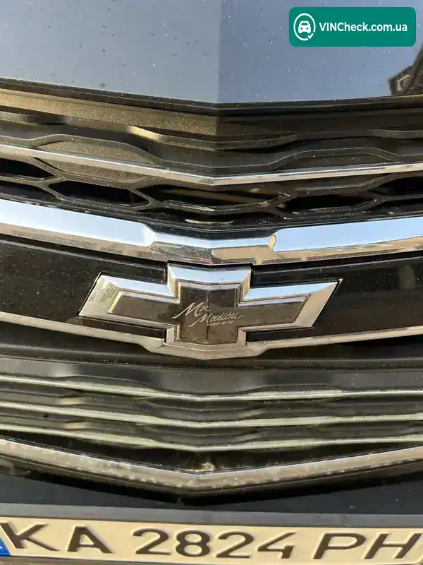 Chevrolet Malibu 2018, фото з оголошення 2 з 21, VIN KLAZA69TDJB046646