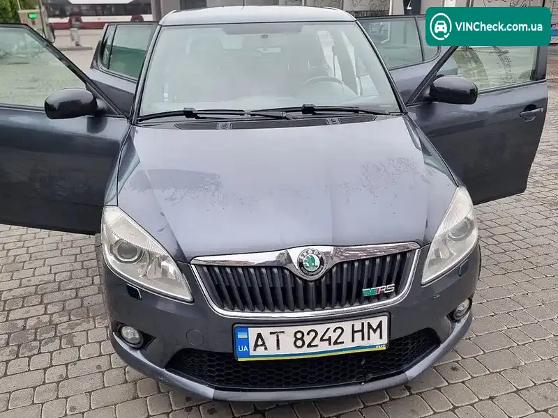 Skoda Fabia 2011, фото з оголошення 2 з 20, VIN TMBEP65J3B3145797