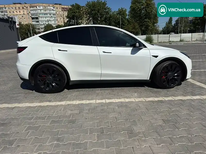 Tesla Model Y 2021, фото з оголошення 2 з 20, VIN 5YJYGDEF9MF197065