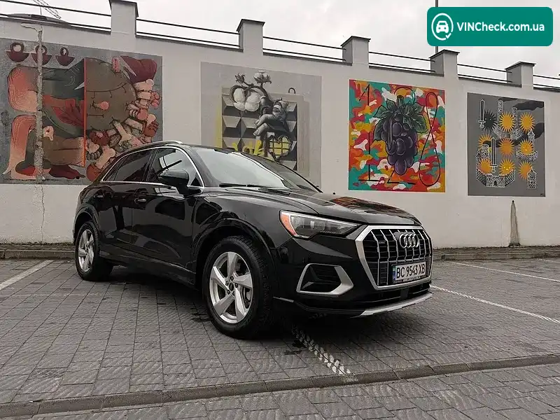Audi Q3 2021, фото з оголошення 1 з 10, VIN WA1AUCF38M1118626