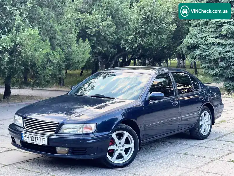 Nissan Maxima 1997, фото з оголошення 2 з 13, VIN JN1CAUA32U0000607