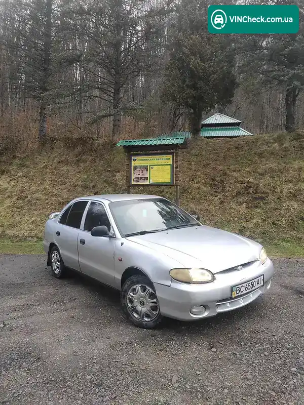 Hyundai Accent 1995, фото з оголошення 1 з 14, VIN KMHVF31LPTU239610