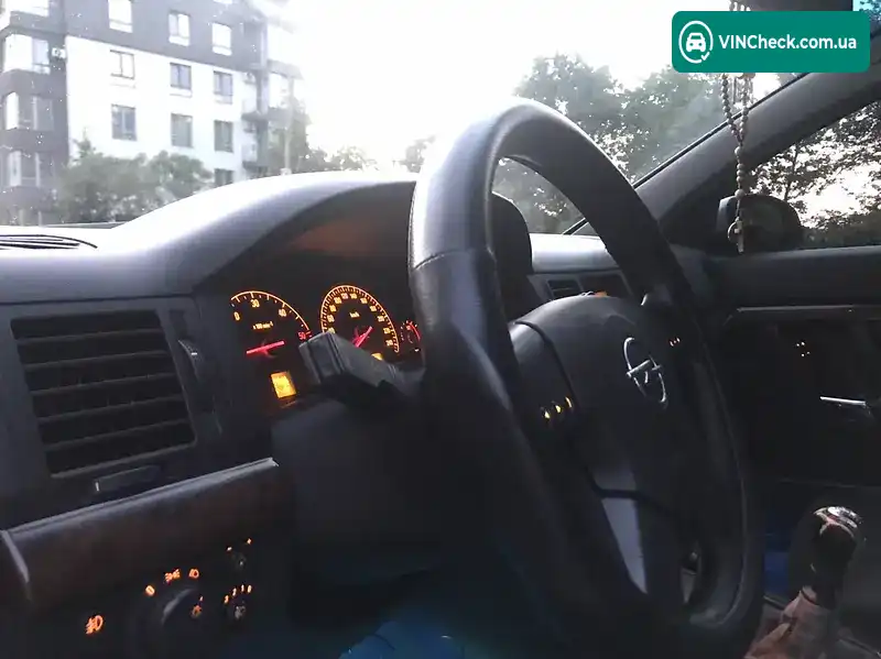 Opel Vectra 2003, фото з оголошення 2 з 20, VIN W0L0ZCF6931139869