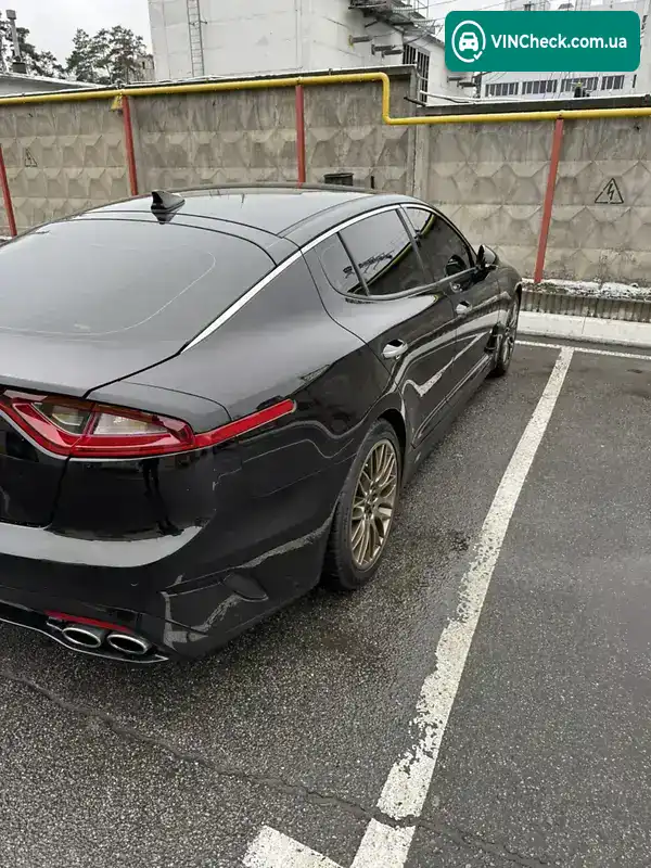 Kia Stinger 2017, фото з оголошення 2 з 21, VIN KNAE15LA5J6013794