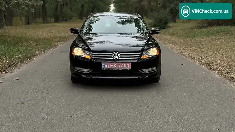 Volkswagen Passat 2015, фото з оголошення 1 з 11, VIN 1VWAT7A30FC092339