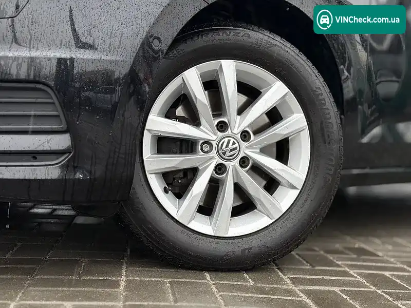 Volkswagen Touran 2016, фото з оголошення 2 з 20, VIN WVGZZZ1TZHW011795
