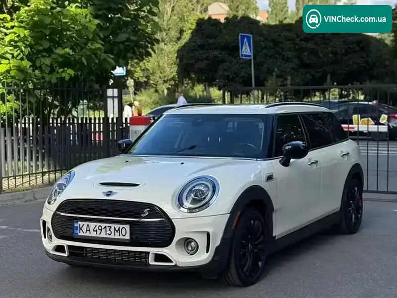 MINI Clubman 2019, фото з оголошення 1 з 20, VIN WMWXJ1C0XL2L90818