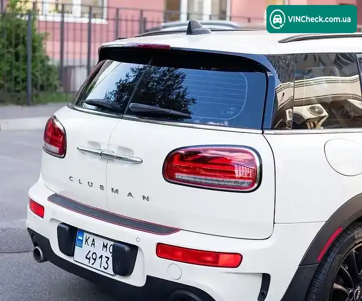 MINI Clubman 2019, фото з оголошення 2 з 20, VIN WMWXJ1C0XL2L90818