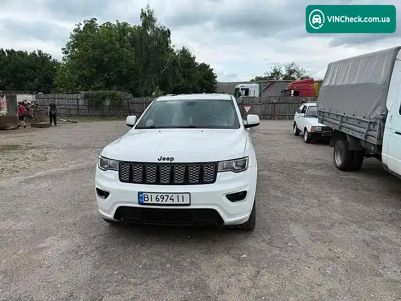 Jeep Grand Cherokee 2017, фото з оголошення 1 з 5, VIN 1C4RJFAG7HC759984