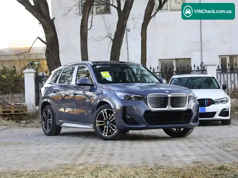 BMW iX1 2025, фото з оголошення 1 з 19, VIN LBV61FX03SMA53876