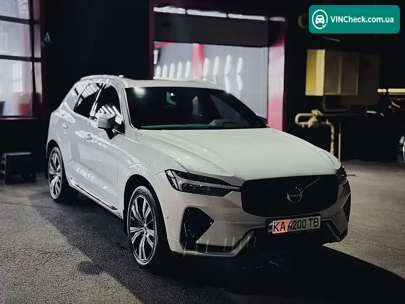 Volvo XC60 2022, фото з оголошення 2 з 20, VIN YV4H60DE1P1210261