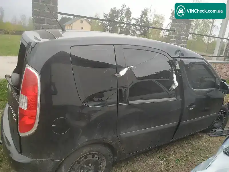 Skoda Roomster 2011, фото з оголошення 1 з 8, VIN TMBNL25J2B7010274