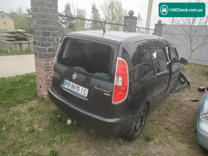 Skoda Roomster 2011, фото з оголошення 2 з 8, VIN TMBNL25J2B7010274