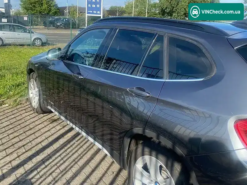 BMW X1 2012, фото з оголошення 2 з 15, VIN WBAVN71090VW78079