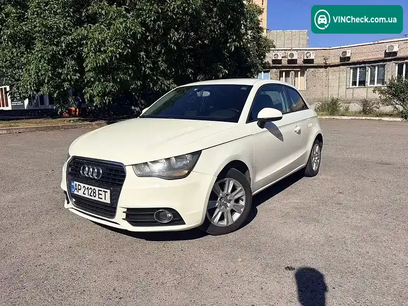 Audi A1 2010, фото з оголошення 1 з 15, VIN WAUZZZ8X0BB018022