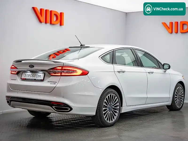 Ford Fusion 2018, фото з оголошення 2 з 20, VIN 3FA6P0D92JR262978