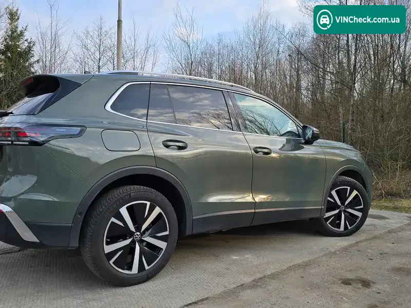 Volkswagen Tiguan 2024, фото з оголошення 1 з 20, VIN WVGZZZCT0RW003428