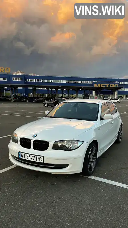 BMW 1 Series 2009, фото з оголошення 1 з 11, VIN WBAUE31030E080753