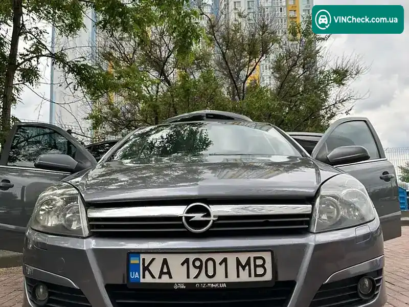 Opel Astra 2005, фото з оголошення 2 з 18, VIN W0L0AHL4855231396