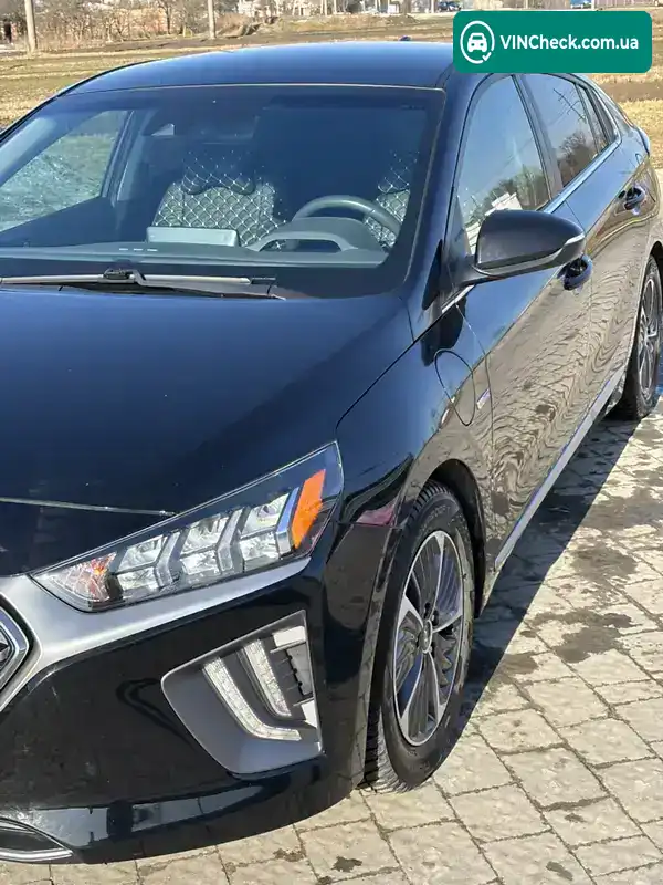 Hyundai Ioniq 2020, фото з оголошення 2 з 19, VIN KMHC75LD2LU233469