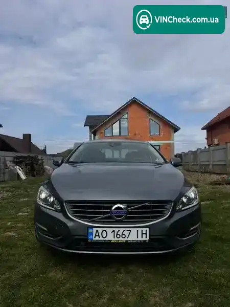 Volvo S60 2015, фото з оголошення 2 з 21, VIN YV126MFK9G1393387