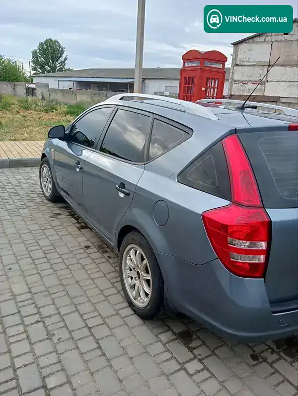 Kia Ceed 2008, фото з оголошення 2 з 9, VIN Y6LFF52428L003146