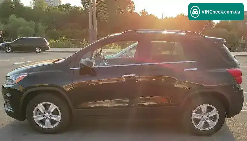 Chevrolet Trax 2017, фото з оголошення 2 з 10, VIN 3GNCJPSBXJL262508