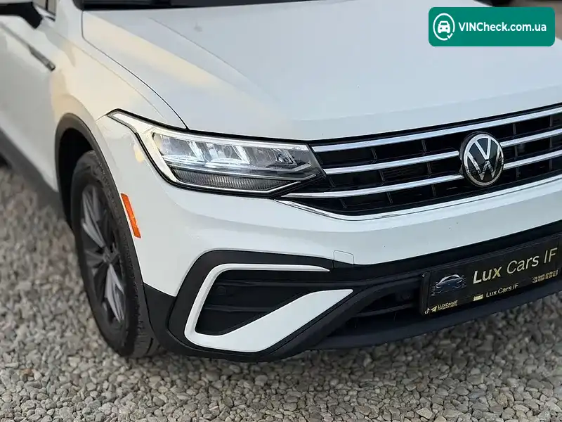 Volkswagen Tiguan 2022, фото з оголошення 2 з 20, VIN 3VV3B7AX1NM045076