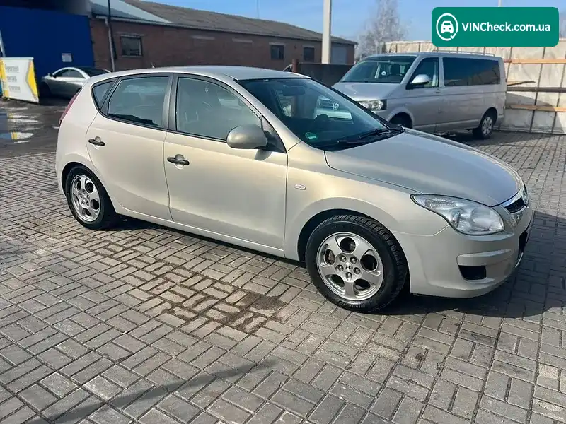 Hyundai i30 2009, фото з оголошення 1 з 20, VIN TMADB51CP9J014967