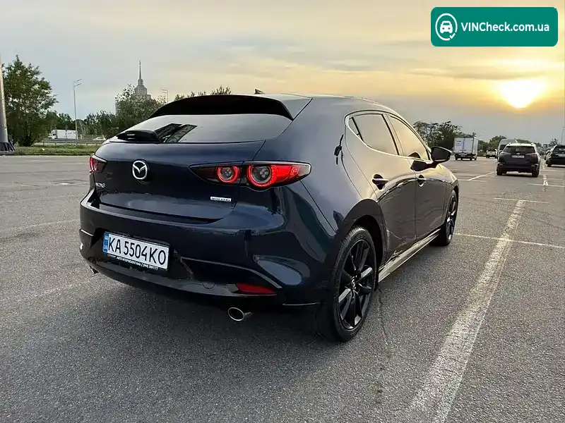 Mazda 3 2019, фото з оголошення 1 з 17, VIN JM1BPANM7L1160722