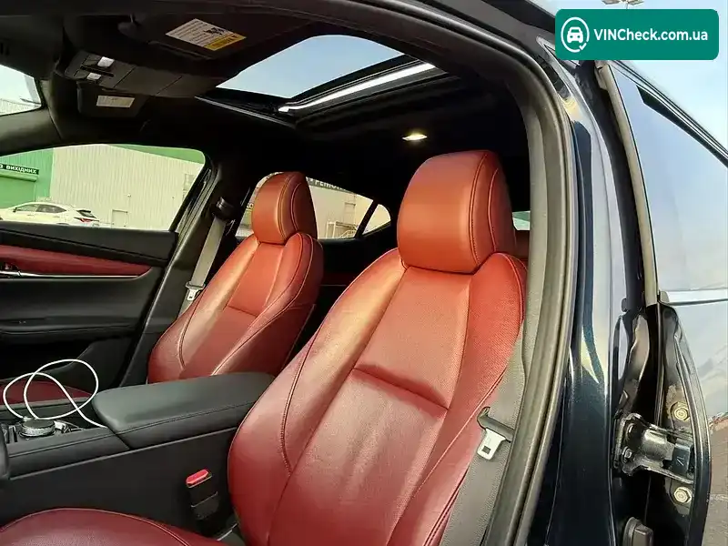 Mazda 3 2019, фото з оголошення 2 з 17, VIN JM1BPANM7L1160722