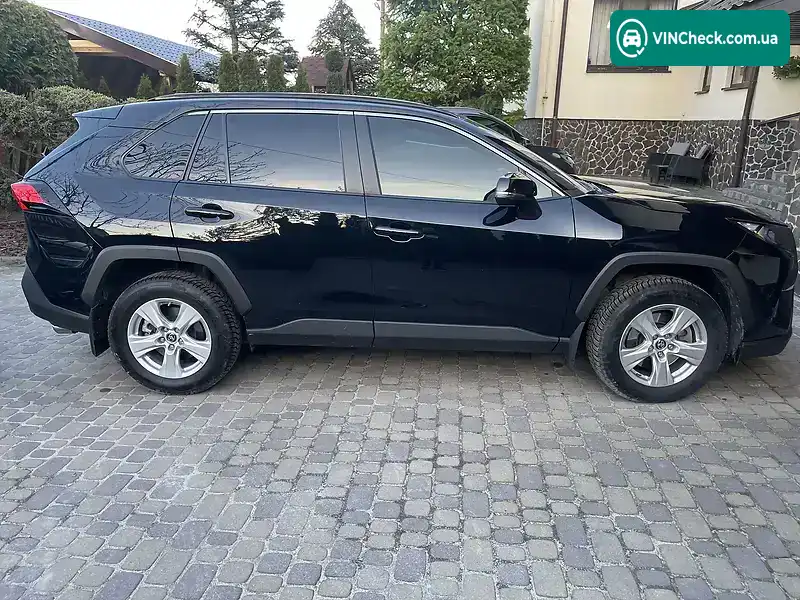 Toyota RAV4 2020, фото з оголошення 2 з 12, VIN JTMW43FVX0D066700