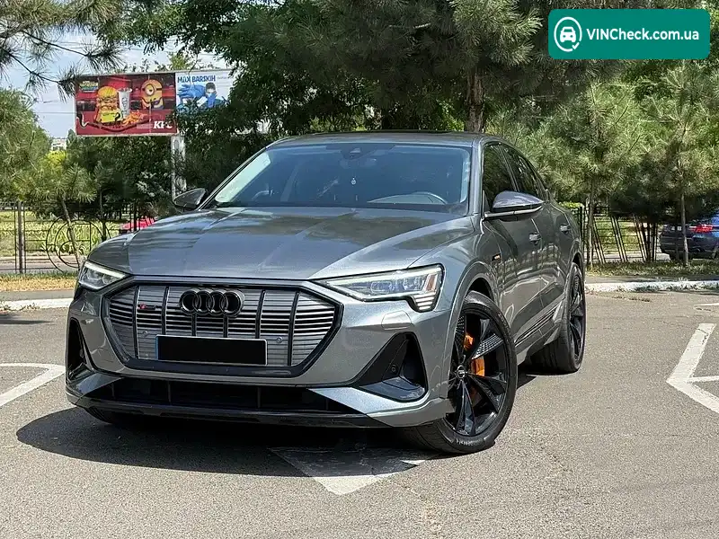 Audi e-tron Sportback 2022, фото з оголошення 2 з 20, VIN WA11AAGE5NB023367