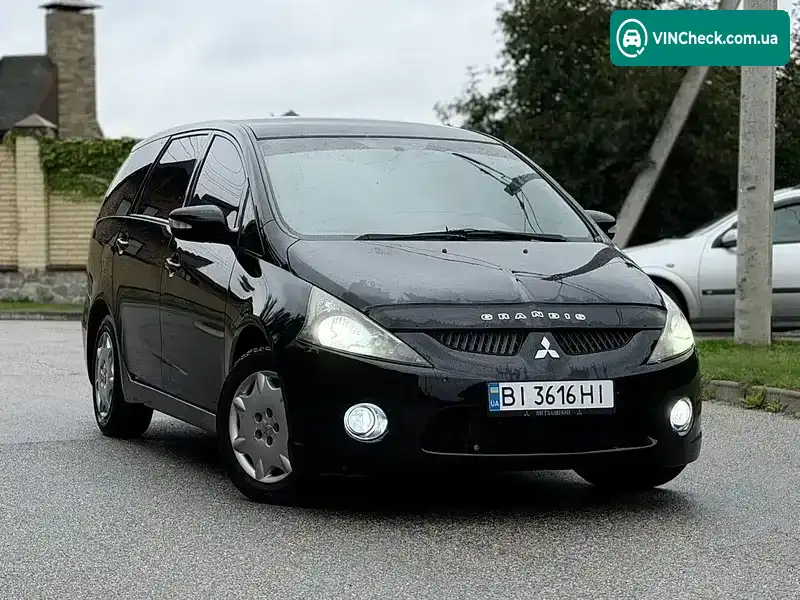 Mitsubishi Grandis 2006, фото з оголошення 2 з 16, VIN JMBLJNA8W6Z011403
