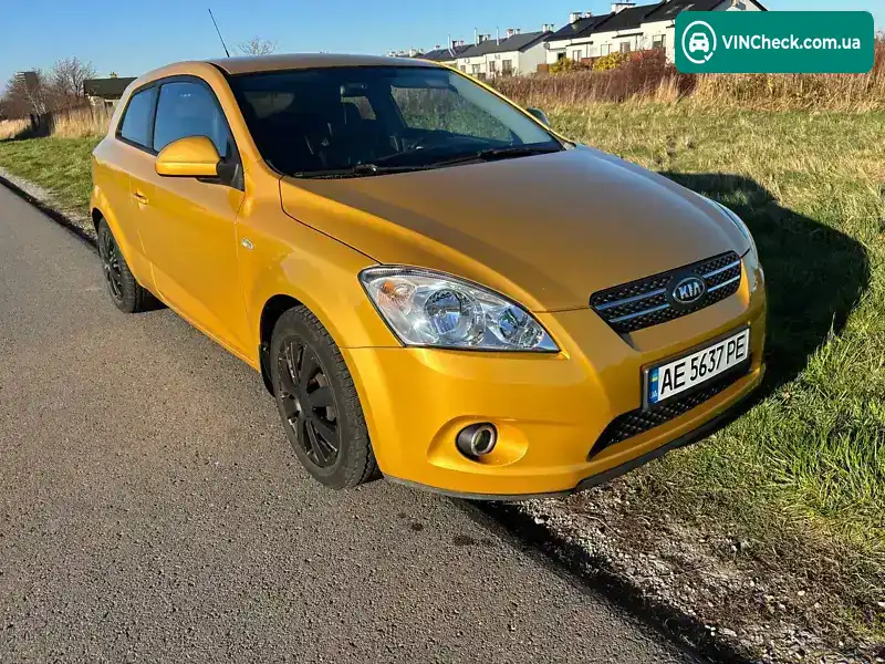 Kia Ceed 2008, фото з оголошення 1 з 10, VIN U5YFF23339L023662