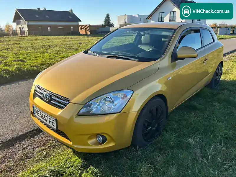 Kia Ceed 2008, фото з оголошення 2 з 10, VIN U5YFF23339L023662