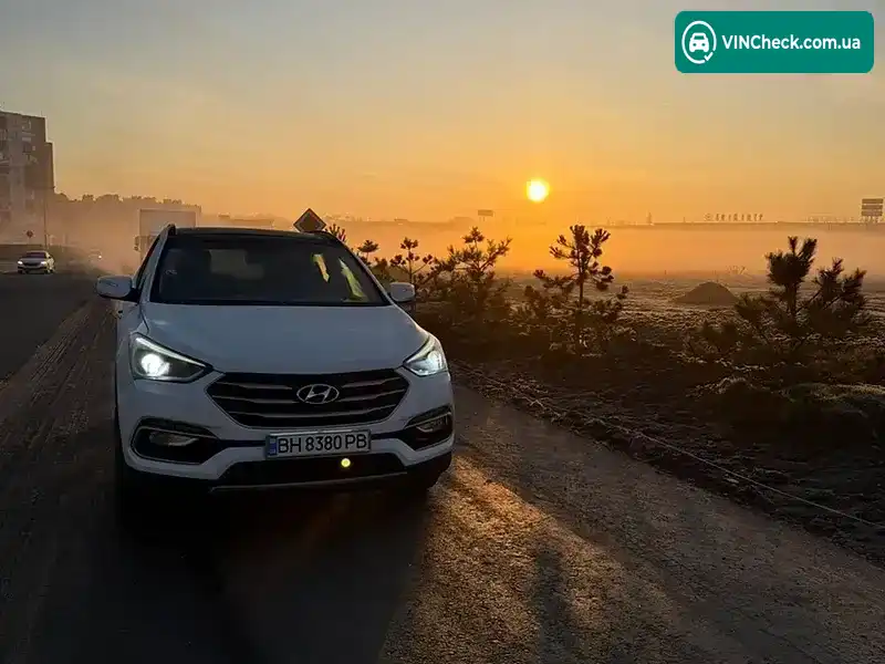 Hyundai Santa FE 2017, фото з оголошення 2 з 21, VIN 5XYZUDLB3JG528174