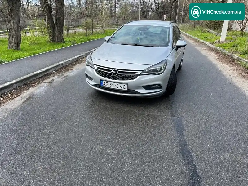 Opel Astra 2018, фото з оголошення 1 з 9, VIN W0VBD8EG6K8006719