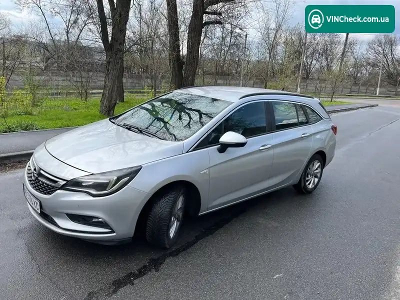 Opel Astra 2018, фото з оголошення 2 з 9, VIN W0VBD8EG6K8006719
