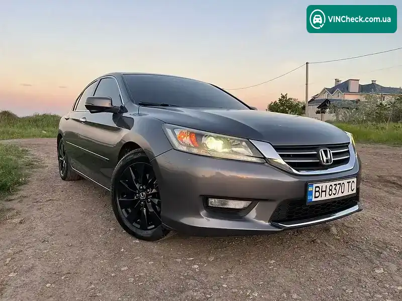 Honda Accord 2015, фото з оголошення 2 з 21, VIN 1HGCR2F83FA154718