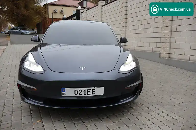 Tesla Model 3 2021, фото з оголошення 2 з 20, VIN 5YJ3E1EA4MF058755