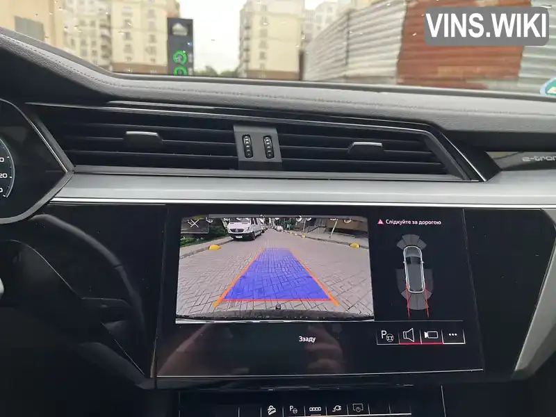 Audi e-tron 2022, фото з оголошення 2 з 21, VIN WAUZZZGE2PB006610